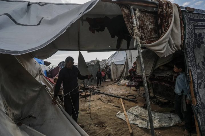 وفاة الرضيع هيثم أبو قص نتيجة البرد الشديد في غزة 