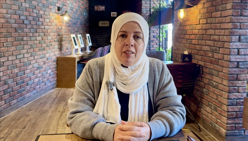 النازحة نهاية الجندي من "مخيم نور شمس" : شتاؤنا بلا تدفئة ولا أثاث ولا أمان 