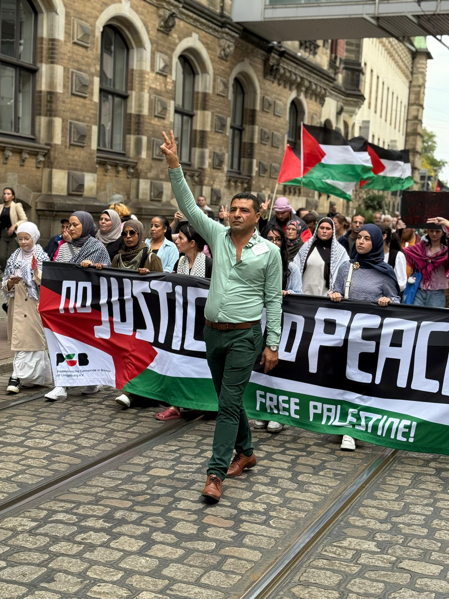 مسيرة حاشدة في مدينة بريمن للمطالبة بوقف الإبادة في غزة والعدوان على الضفة