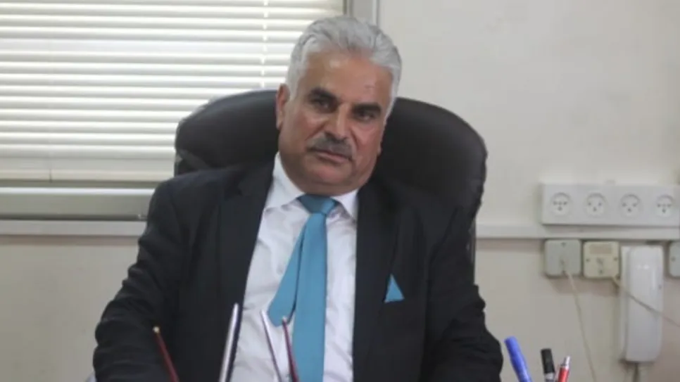 مستوطنون يعتدون على رئيس  بلدية بيتا 