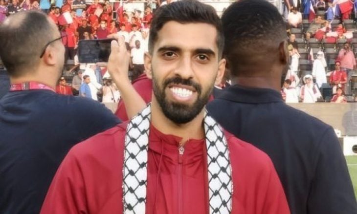 قائد منتخب قطر يتبرع ببناء مدرسة وقاعة رياضية بغزة